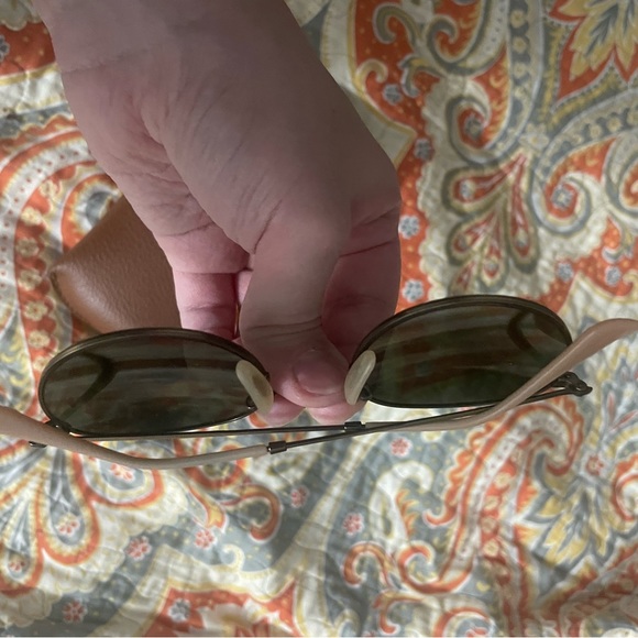 Raybans - Picture 3 of 5